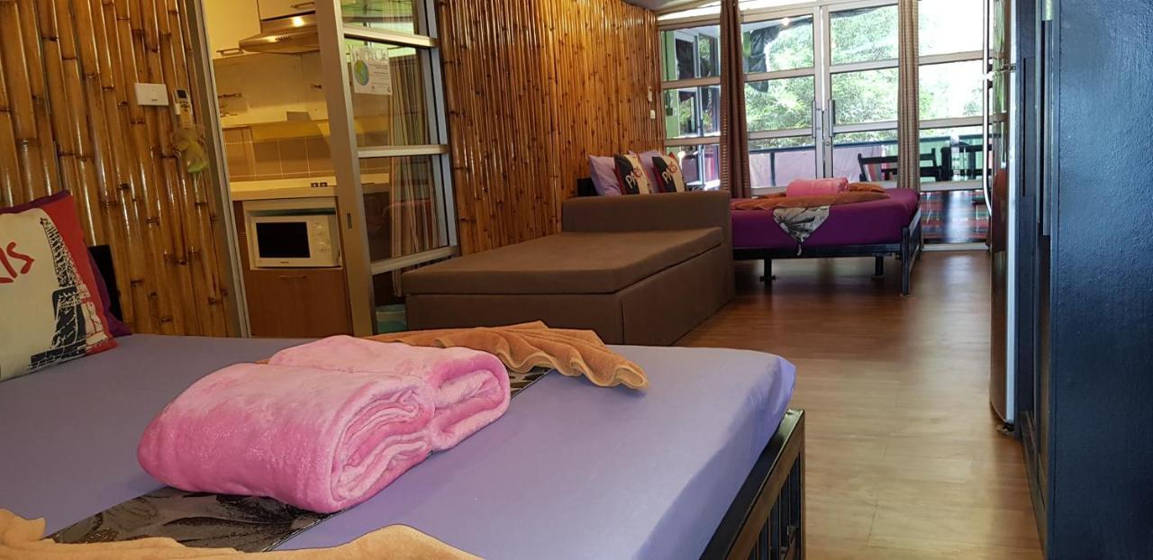 Zone6 Coworking Beach Apartment Old 2W Beach Hostel, Koh Samui Bophut Eksteriør billede