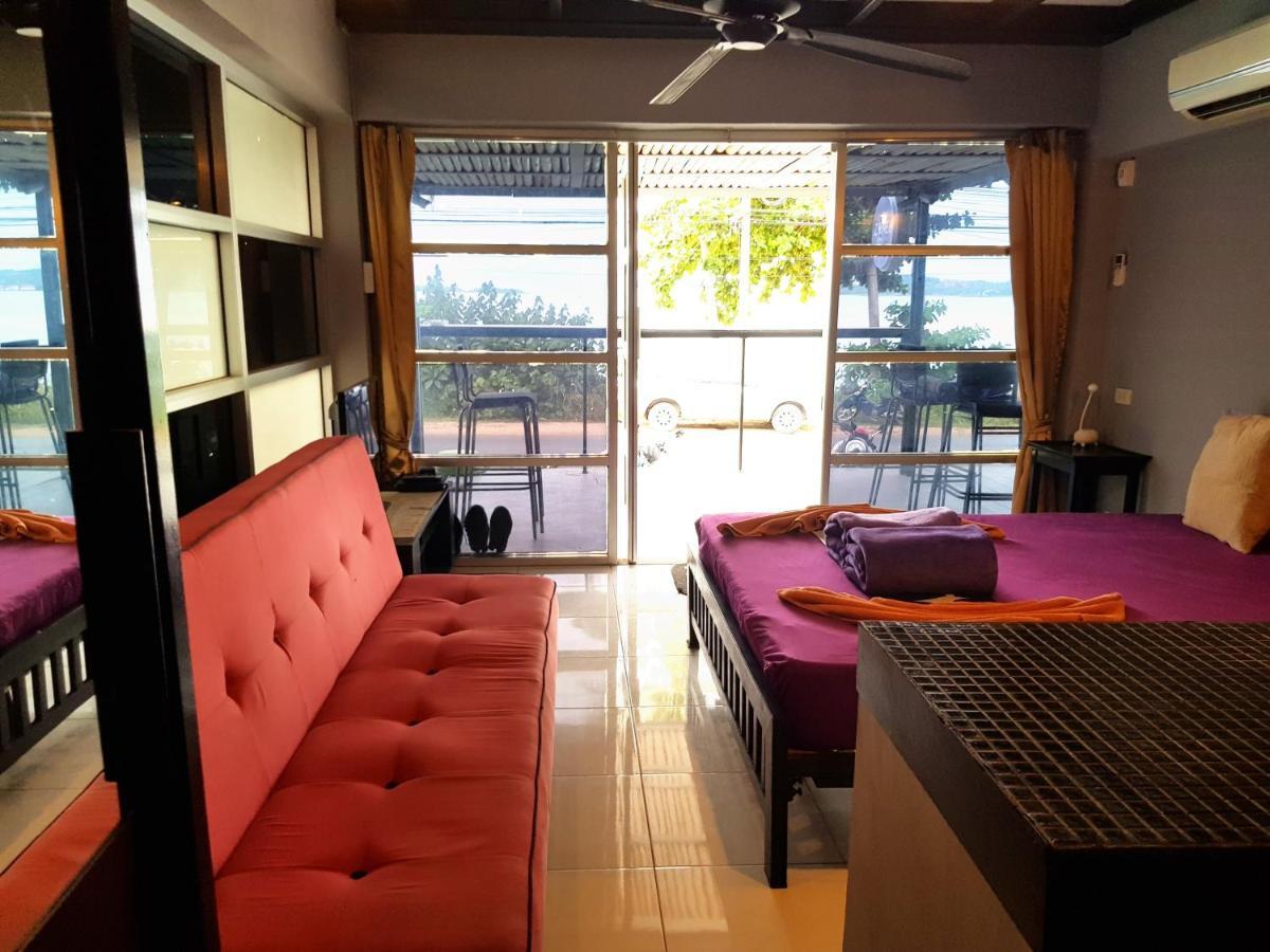 Zone6 Coworking Beach Apartment Old 2W Beach Hostel, Koh Samui Bophut Eksteriør billede