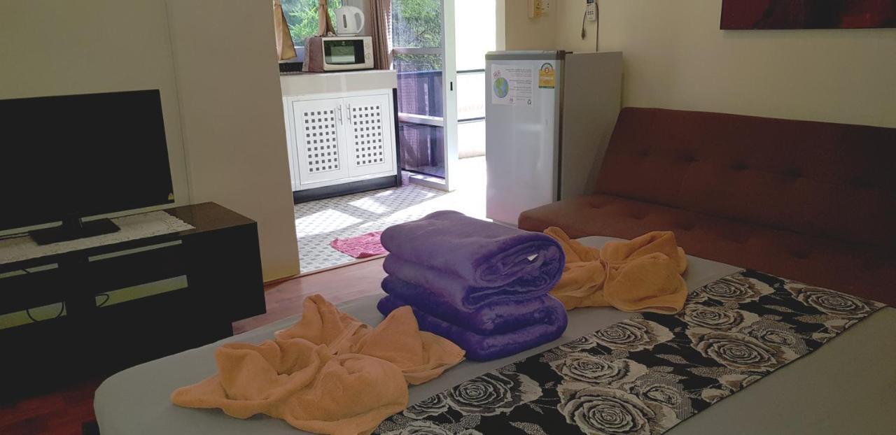 Zone6 Coworking Beach Apartment Old 2W Beach Hostel, Koh Samui Bophut Eksteriør billede